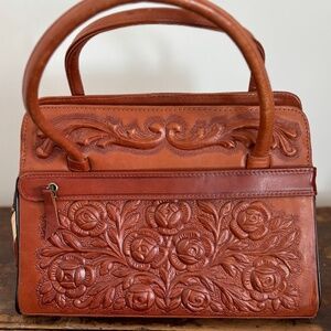 Sac à main vintage en cuir année 70